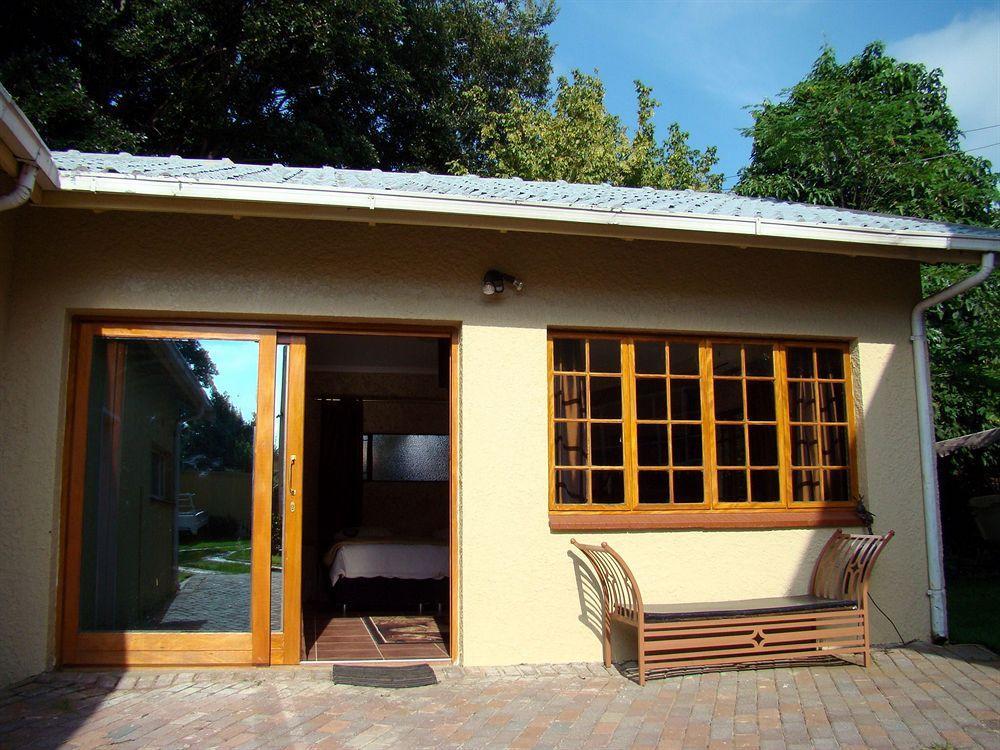 Eagle Crest Executive Lodge Edenvale Exterior photo